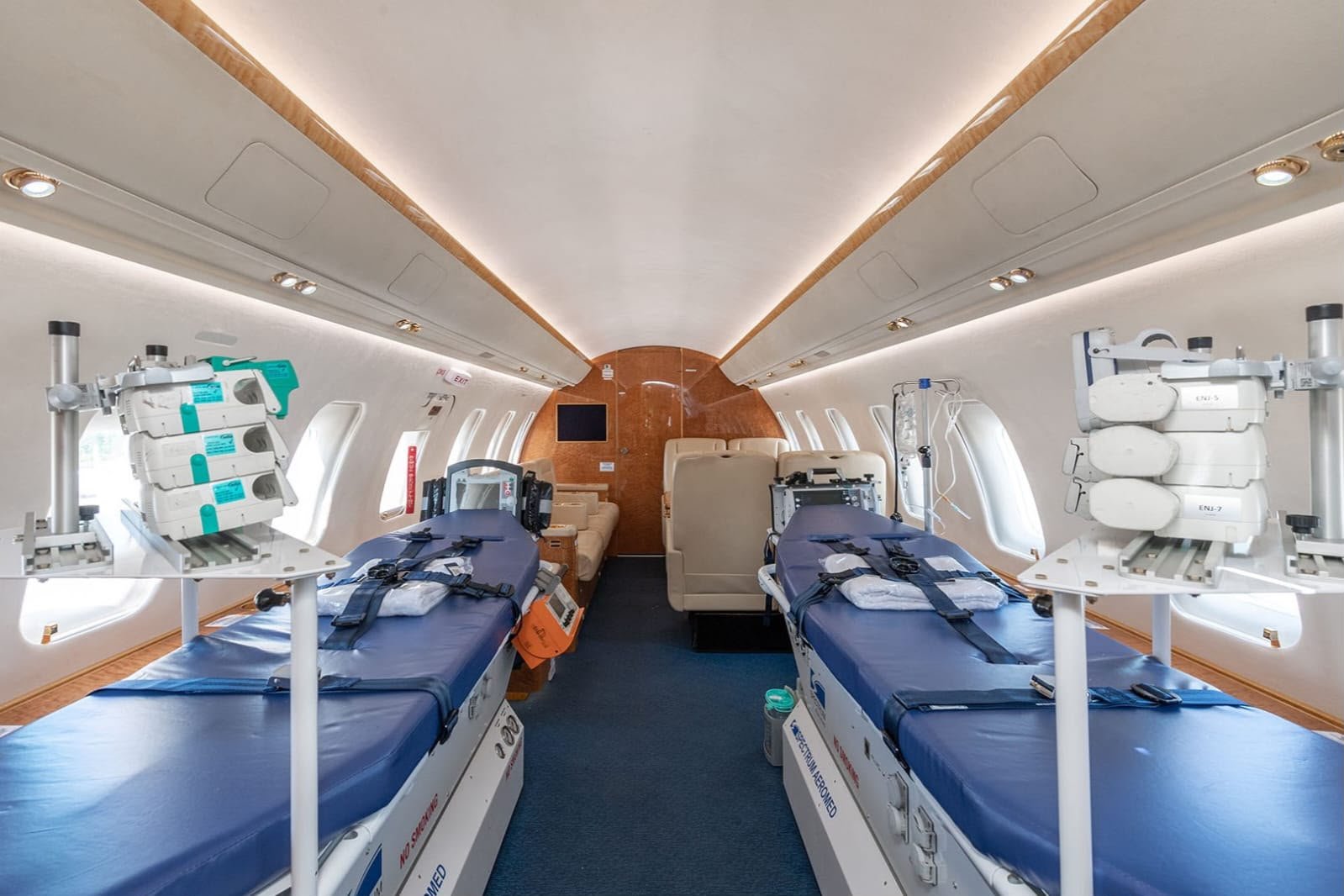 Air ambulance aircraft coordination visual